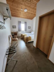 Álftröð Guesthouse - 5