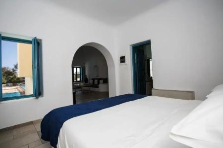 Black Rose Beach Suites - 93