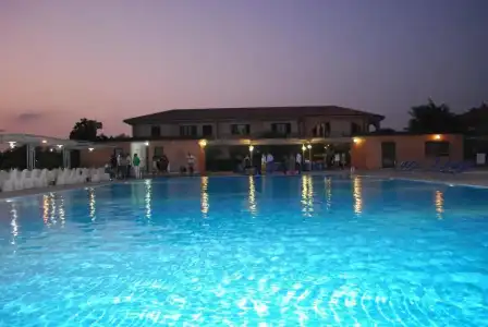 Borgo Degli Olivi - 11