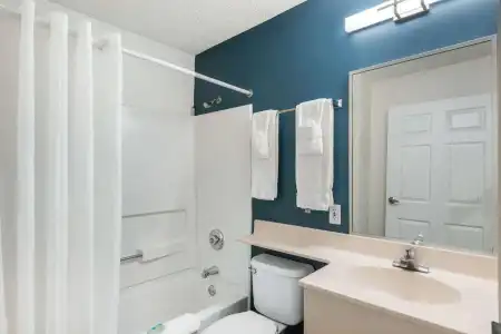 Birch Hill Suites - Lakeland - 21