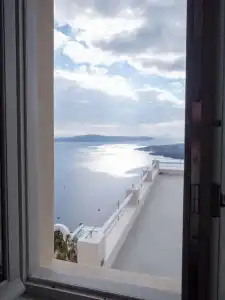 Caldera Cliff Illusion Suites - 5