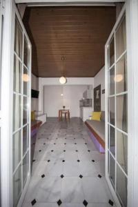 Manias Apartments - 13