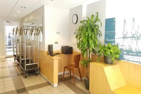 The Constitution Inn - 6