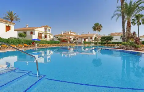 Infiniti Beach Resort - 6