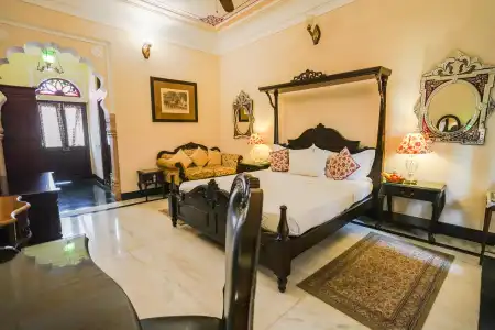 Khas Bagh - 42