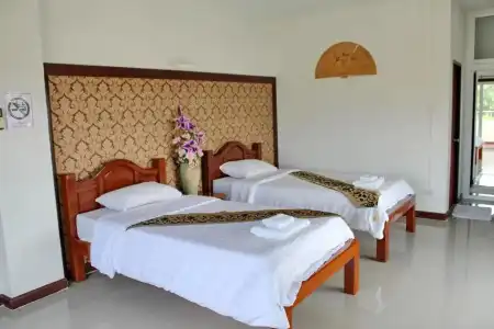 Mantra Place - 5