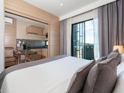 Patong Bay Residence - 5