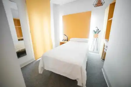 Hostal Albany - 17
