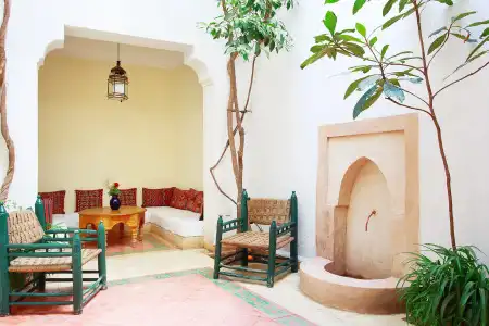 Dar Touyir - 9