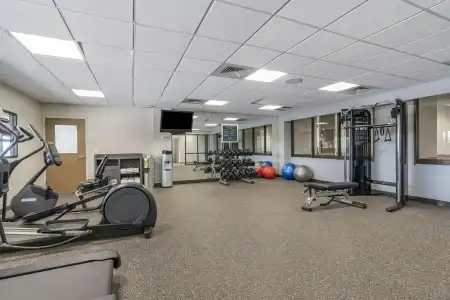 MainStay Suites Lexington I-75 - 15