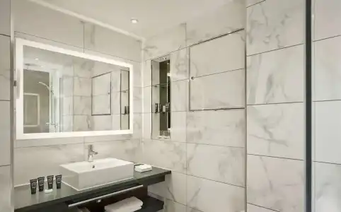 100 Queen's Gate London Kensington, Curio Collection by Hilton - 27
