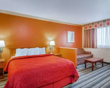 Quality Inn & Suites Medford Airport - 50
