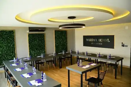 Burhaniye Marina Boutique - 14