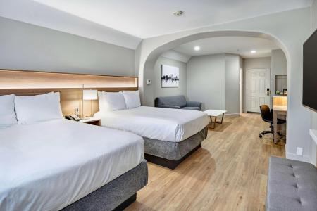 Radisson El Paso Airport - 2