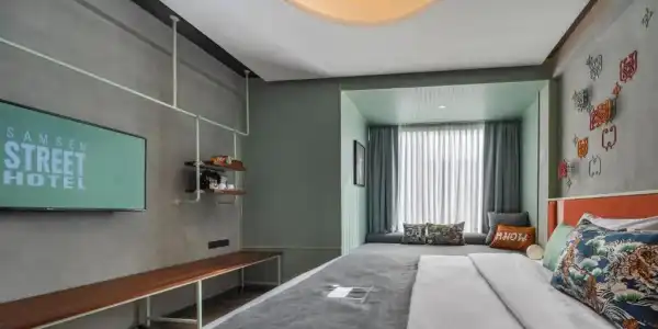 Samsen Street - 63