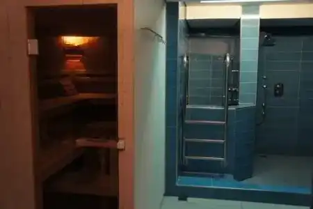 Arena Guesthouse - 7