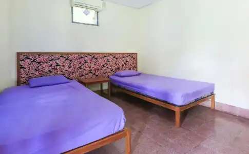Mertha Jati & Bungalow - 3