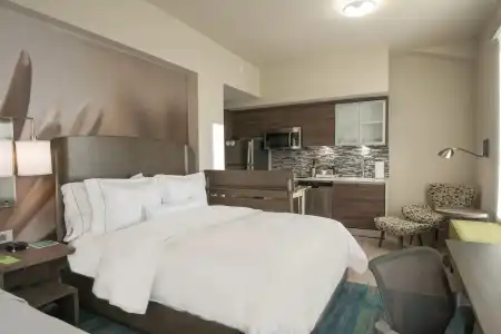 Element Dallas Downtown East - 5