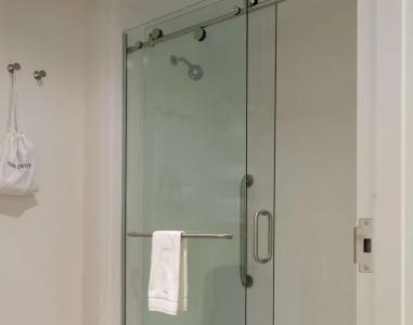 Hampton Inn Green Bay Downtown - 51