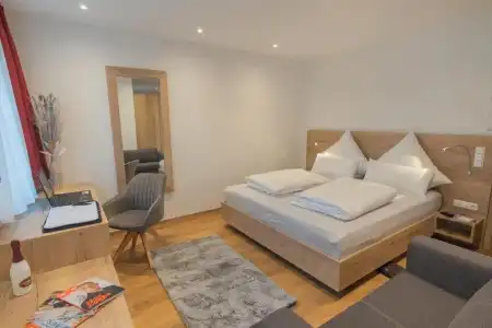 M-A-S-Hotel - 1