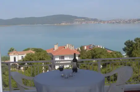 Tunc Otel - 17