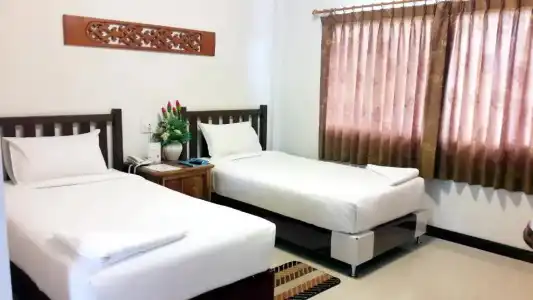 Khum Nakhon - 36