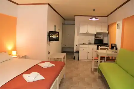 Aris Studios - 57
