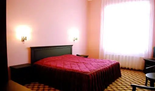 Jahon Palace - 25