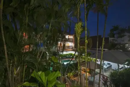 City Terraces Cairns - 12