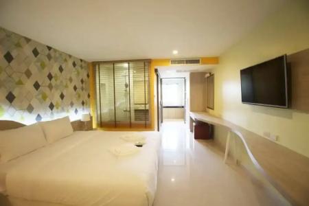 Trebel Service Apartment Pattaya - 43