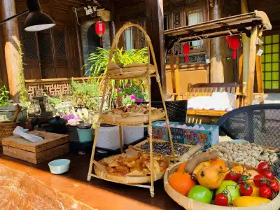 Blossom Hill Inn Lijiang Neverland - 12