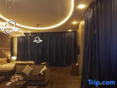 Blaire Executive Suites - 136