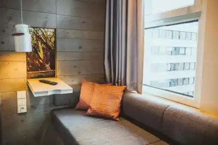 Cocoon Hauptbahnhof - 55