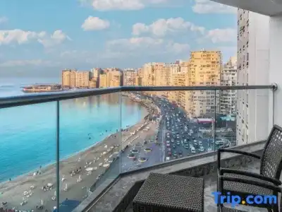 Hilton Alexandria Corniche - 80
