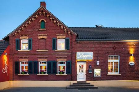 JustStay Grevenbroich & Apartments - 31