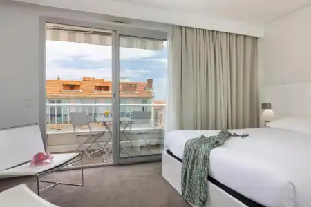 ibis Styles Menton Centre - 63