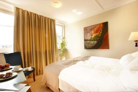 am Kieler Schloss Kiel by Premiere Classe - 39