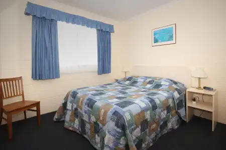 Allambi Holiday Apartments - 4