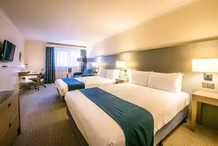 Holiday Inn Cambridge by IHG - 3