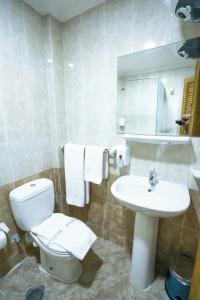 Redcon Suites - 311