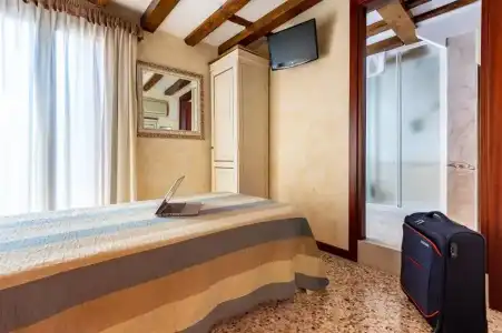 Mercurio Venezia - 42