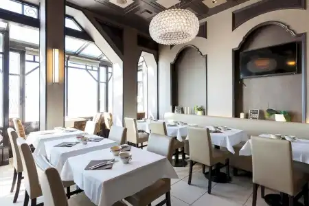 Hôtel Ambassadeurs - 15