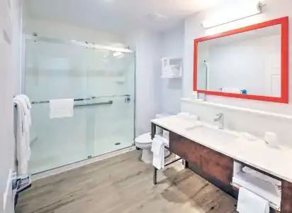 Hampton Inn by Hilton Ottawa - 49