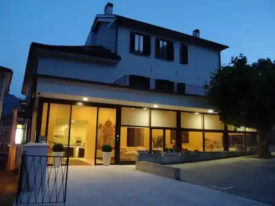 Boutique La Rinascente - 0