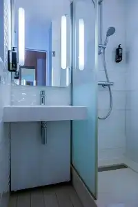 ibis Styles La Rochelle Centre Vieux Port - 56