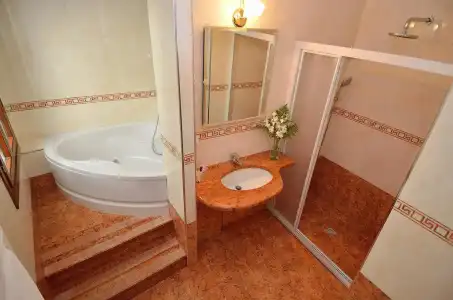 Da Bruno Homes - 37