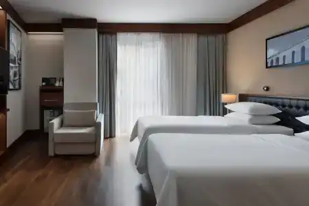 Sheraton Istanbul City Center - 8