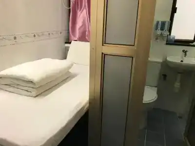 Beverly Guest House - 12