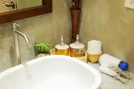 Amaka Bed & Breakfast - 96