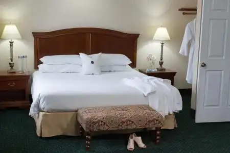 Rogue Regency Inn Medford Airport - 38